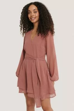 NA-KD Boho Shirred Overlap Dobby Dress -Party Dresses Sales nakd shirred overlap dobby dress 1014 000807 0211 01j