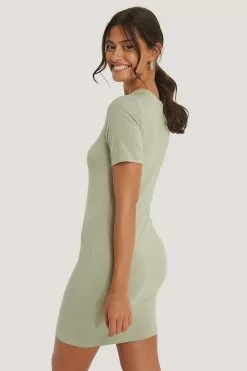 NA-KD Basic Short Sleeve Dress -Party Dresses Sales nakd short sleeve dress 1100 003354 0052 02k
