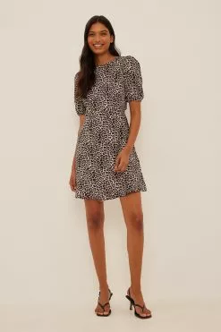 NA-KD Short Sleeve Open Back Mini Dress -Party Dresses Sales nakd short sleeve open back mini dress 1100 003574 1045 01c 1