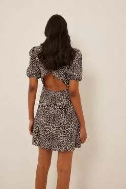 NA-KD Short Sleeve Open Back Mini Dress -Party Dresses Sales nakd short sleeve open back mini dress 1100 003574 1045 38593