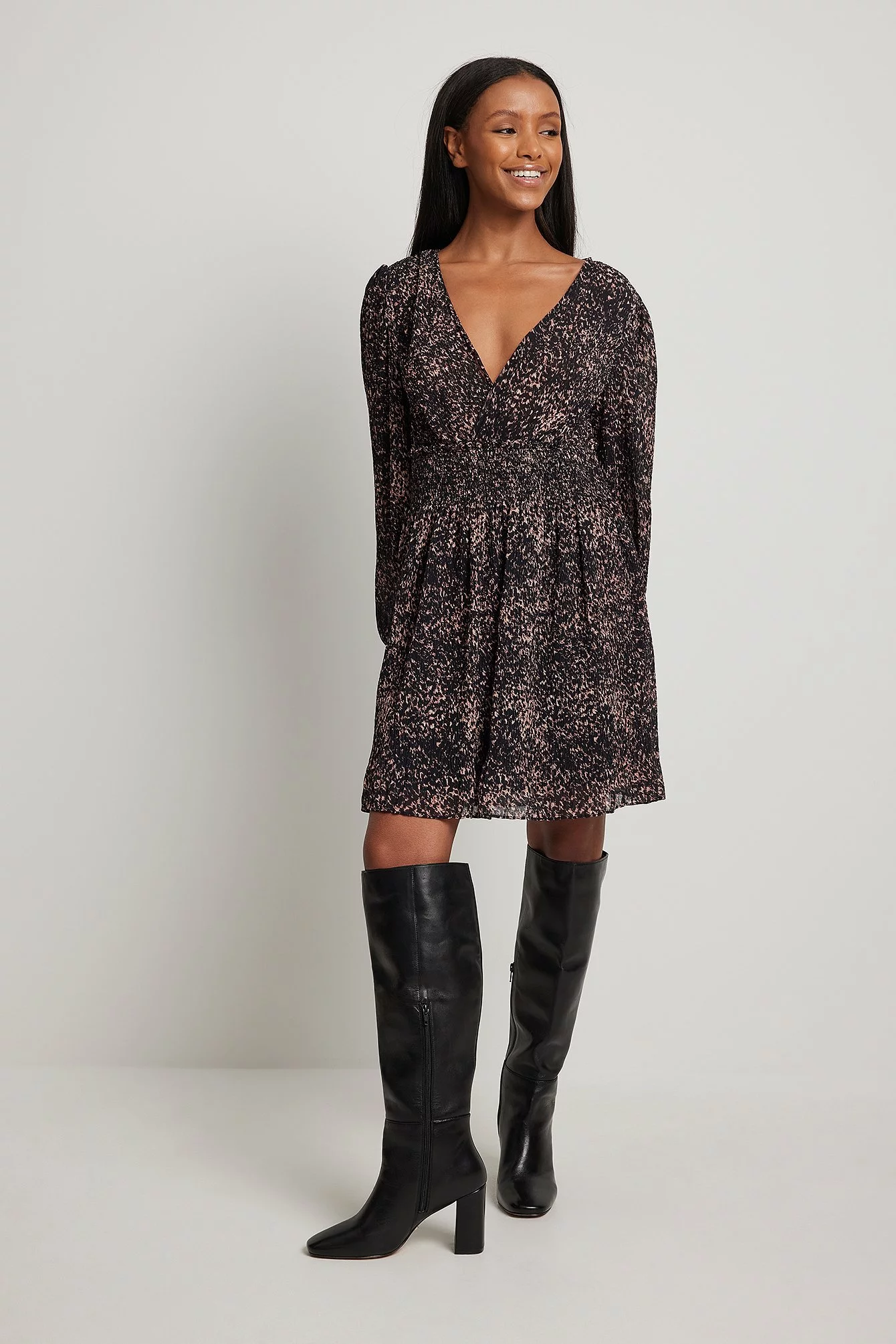 NA-KD Boho Structured Smock Waist Dress 7 NA-KD Boho Structured Smock Waist Dress - Image 7