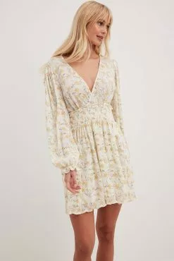 NA-KD Boho Structured Smock Waist Dress