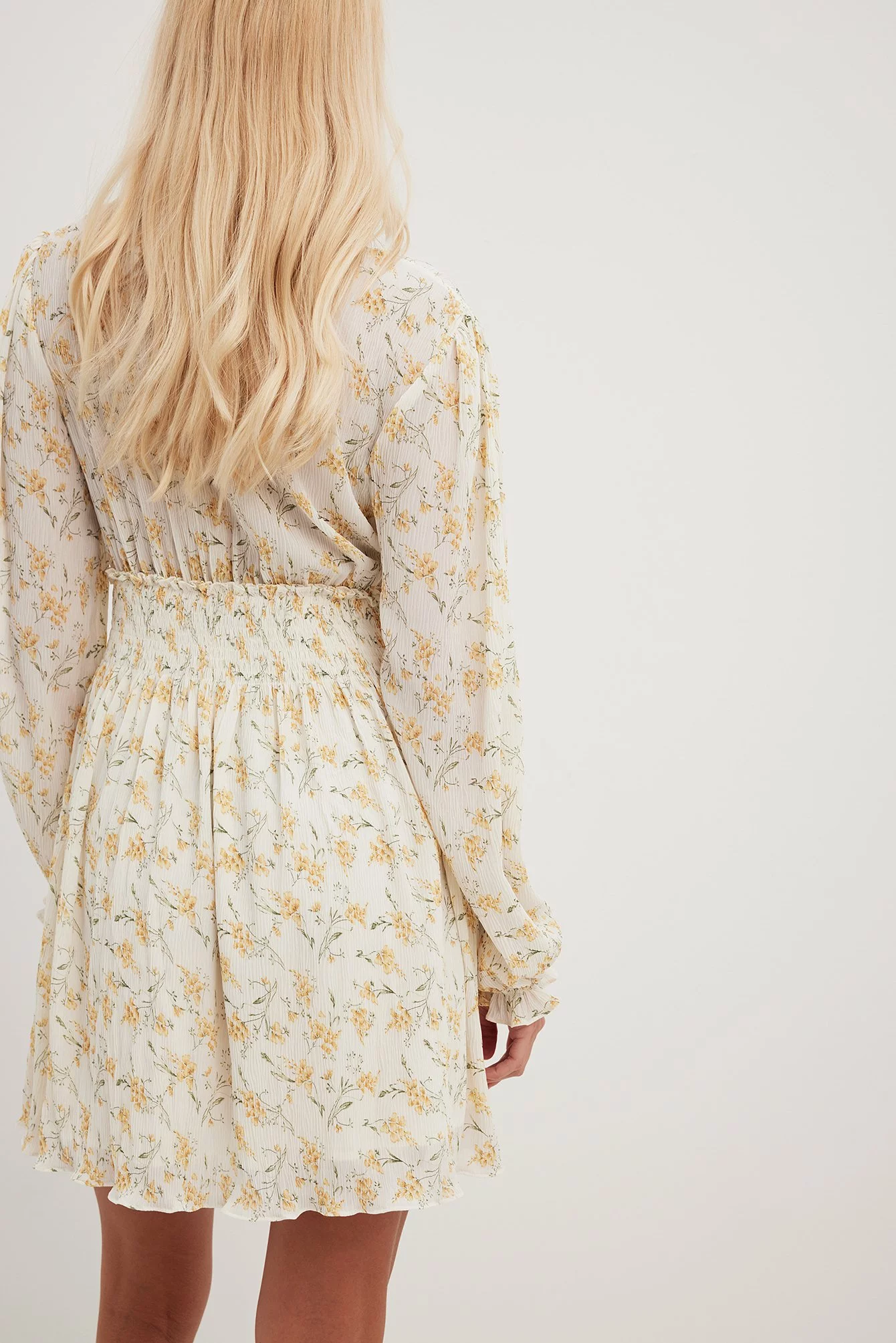 NA-KD Boho Structured Smock Waist Dress 2 NA-KD Boho Structured Smock Waist Dress - Image 2