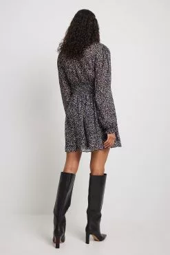 NA-KD Boho Structured Smock Waist Dress 29 NA-KD Boho Structured Smock Waist Dress -Party Dresses Sales nakd structured smock waist dress 1014 001443 8201 41011 1