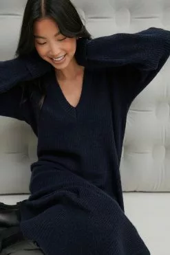 Rianne Meijer X Na-kd V-neck Knitted Dress -Party Dresses Sales nakd v neck knitted dress 1711 000058 0018 04g