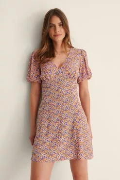 NA-KD Boho V-Neck Mini Dress 26 NA-KD Boho V-Neck Mini Dress -Party Dresses Sales nakd v neck mini dress 1100 004966 8201 03j