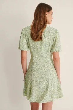 NA-KD Boho V-Neck Mini Dress 34 NA-KD Boho V-Neck Mini Dress -Party Dresses Sales nakd v neck mini dress 1100 004966 9534 02k