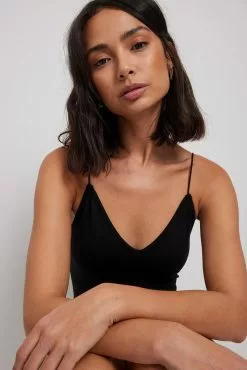 NA-KD V-neck Spaghetti Strap Mini Dress -Party Dresses Sales nakd v neck spaghetti strap mini dress 1100 006835 0002 33586