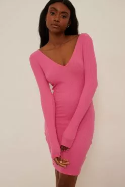 NA-KD Basic V-Neck Rib Long Sleeved Mini Dress -Party Dresses Sales nakd v neck rib long sleeved mini dress 1100 005925 0015 02 3