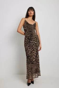 NA-KD Trend Waterfall Mesh Maxi Dress