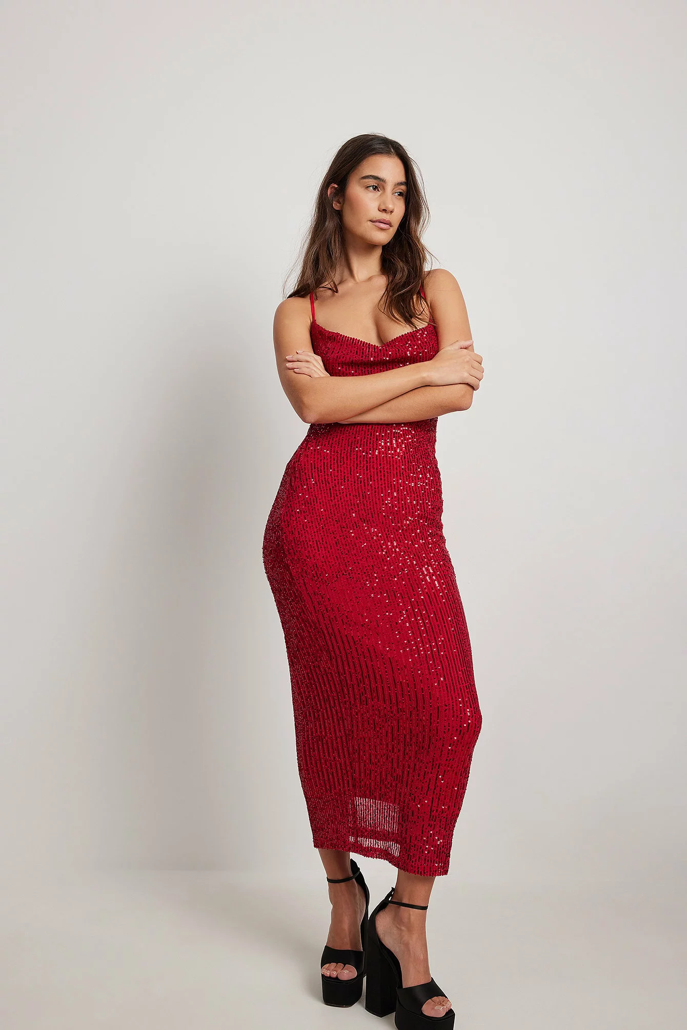 NA-KD Party Waterfall Sequin Midi Dress 2 NA-KD Party Waterfall Sequin Midi Dress - Image 2