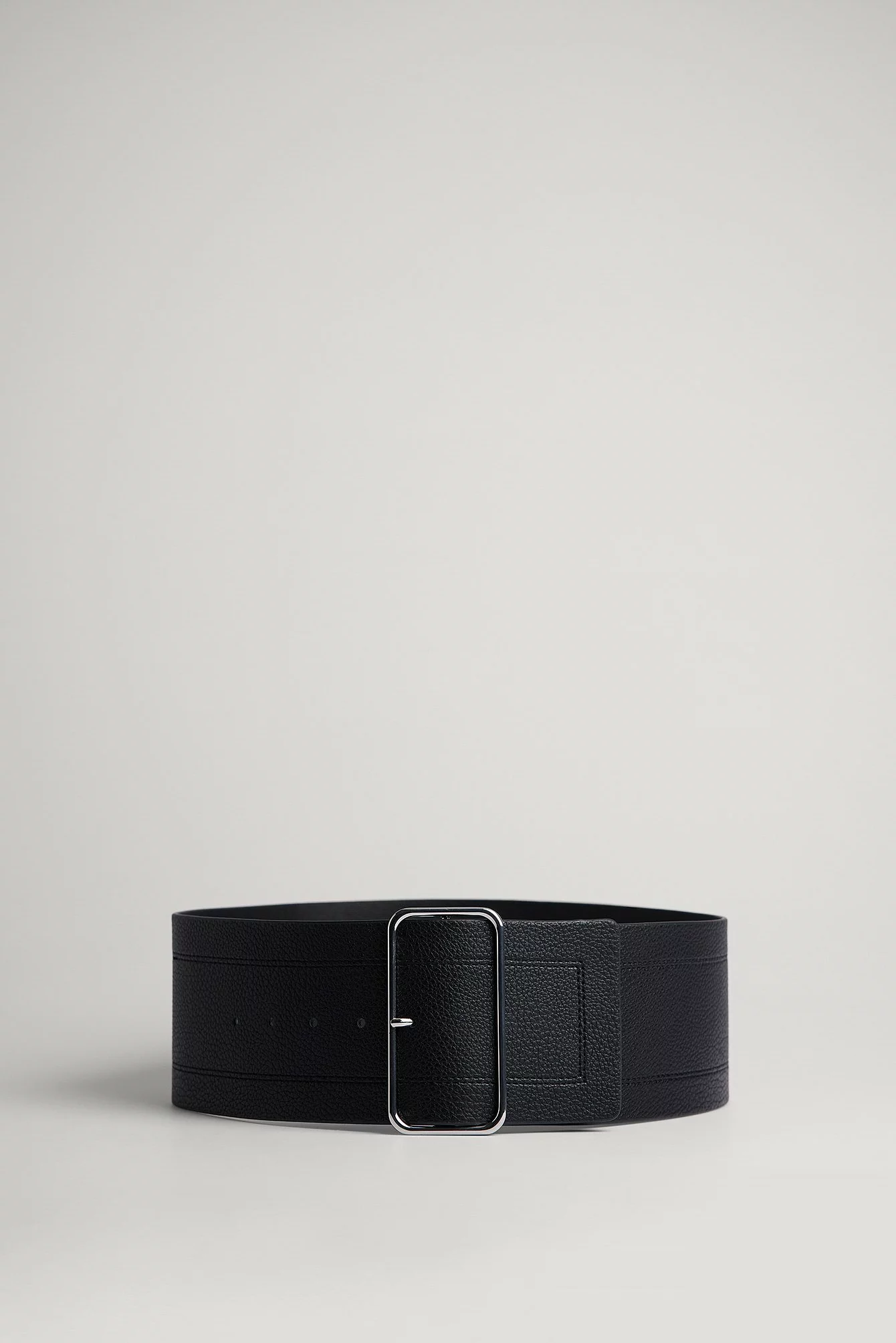 NA-KD Accessories Wide Leather Look Belt 2 NA-KD Accessories Wide Leather Look Belt - Image 2