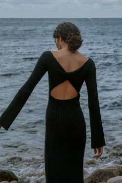 NA-KD Wrap Back Detailed Knitted Dress -Party Dresses Sales nakd wrap back detailed knitted dress 1100 005009 0002 01s 1