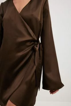 NA-KD Wrap Satin Dress 19 NA-KD Wrap Satin Dress -Party Dresses Sales nakd wrap satin dress 1100 006848 0017 19899