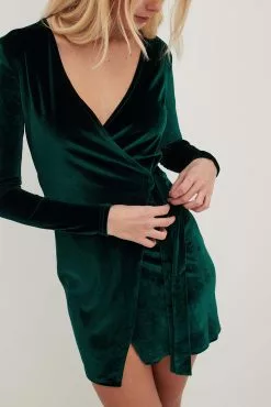 NA-KD Party Wrap Velvet Mini Dress -Party Dresses Sales nakd wrap velvet mini dress 1017 002186 0570 14805