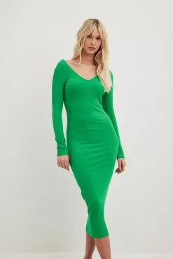 NA-KD Basic V-Neck Rib Long Sleeved Midi Dress