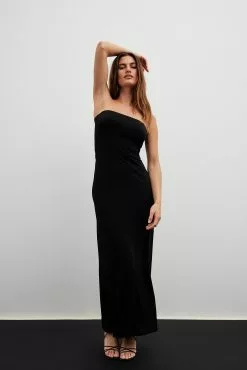 Cass Dimicco X NAKD Bandeau Maxi Dress -Party Dresses Sales off shoulder maxi dress 1736 000651 0002 creative