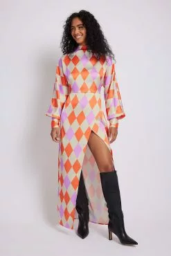 Karoline Dall X NA-KD Printed Satin Dress