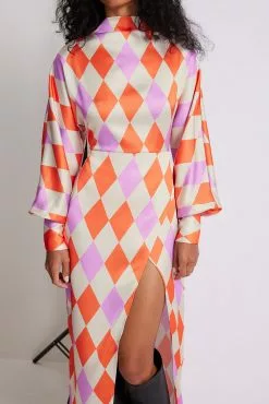 Karoline Dall X NA-KD Printed Satin Dress -Party Dresses Sales printed satin dress 1633 000039 43190719