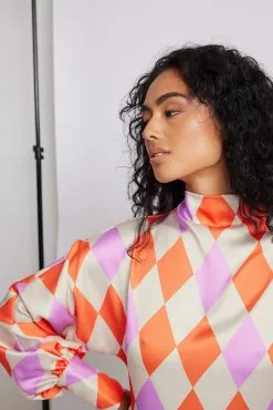 Karoline Dall X NA-KD Printed Satin Dress -Party Dresses Sales printed satin dress 1633 000039 43190747