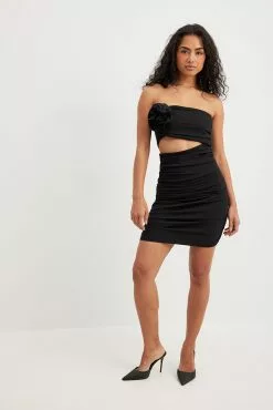 NA-KD Rose Cut Out Mini Dress -Party Dresses Sales rose cut out mini dress 1100 007347 0002 01c 1