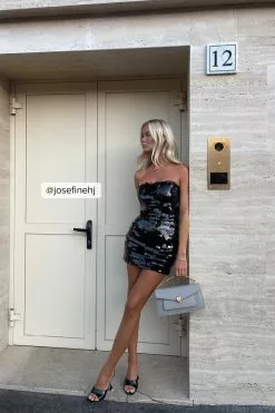 Josefine Hj X Na-Kd Bandeau Sequin Mini Dress -Party Dresses Sales social 1708 000101 0002