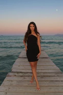 Jasmin Azizam X NA-KD Spaghetti Strap Mini Dress -Party Dresses Sales spaghetti strap mini dress 1710 000006 0002 editorial