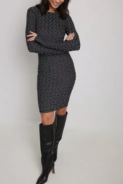 NA-KD Structured Midi Dress