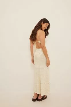 Dani Pavlica X NA-KD Tie Back Detail Ribbed Midi Dress 18 Dani Pavlica X NA-KD Tie Back Detail Ribbed Midi Dress -Party Dresses Sales tie back detail ribbed midi dress 1766 000010 40703532 1