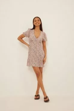 NA-KD Boho V-Neck Mini Dress 21 NA-KD Boho V-Neck Mini Dress -Party Dresses Sales v neck mini drees 1100 004966 24937914