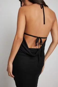 NA-KD Party Waterfall Back Detail Mesh Dress -Party Dresses Sales waterfall back detail mesh dress 1017 002170 00021573